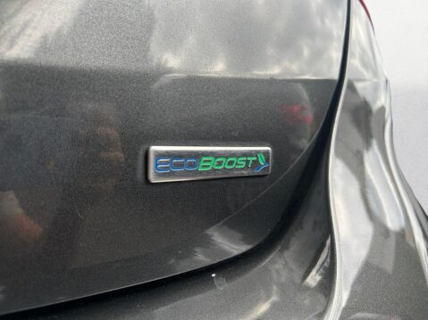 Ford Focus 1.0T EcoBoost Zetec Euro 6 (s/s) 5dr 27