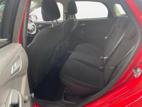 Ford Focus 1.0T EcoBoost Zetec Euro 6 (s/s) 5dr 17