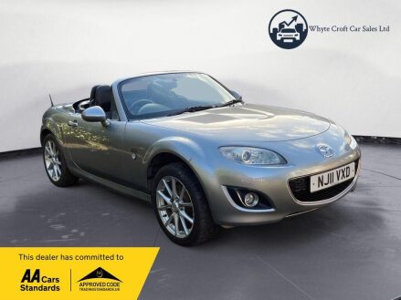 2011 Mazda MX-5 2.0i Miyako Roadster Euro 4 2dr photo