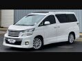 Toyota Vellfire 3