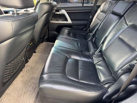 Toyota Land Cruiser Amazon 25