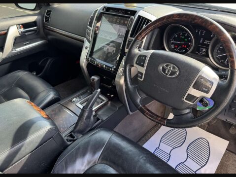 Toyota Land Cruiser Amazon 31