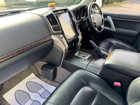 Toyota Land Cruiser Amazon 24