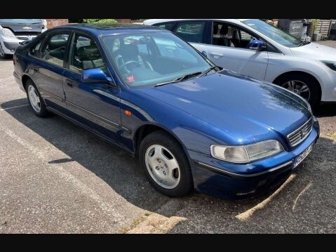 Honda Accord 2.0i SE 4dr (sun roof, a/c) 8