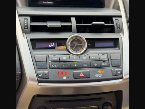 Lexus NX 2.5 300h Luxury E-CVT 4WD Euro 6 (s/s) 5dr 28