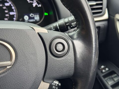 Lexus CT 1.8 CT 200H Advance CVT 5dr 28