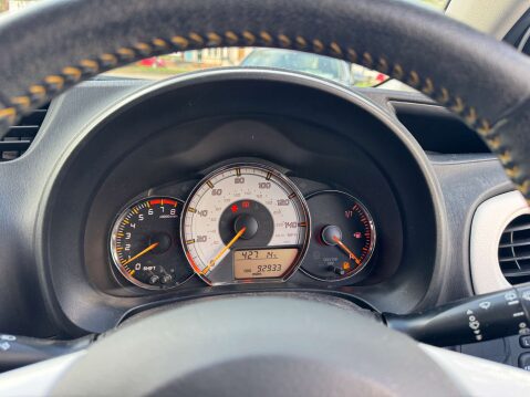 Toyota Yaris 1.33 Dual VVT-i Trend Euro 5 5dr 32