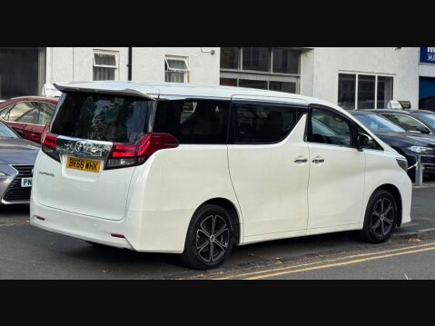 Toyota Alphard 2 WHEEL DRIVE 8