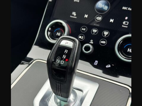 Land Rover Range Rover Evoque 2.0 Range Rover Evoque First Edition D Auto 4WD 5dr 31