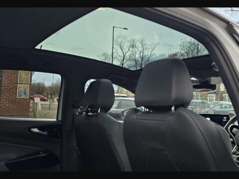 Volkswagen Id.5 ID5 Style Pro 5dr 29