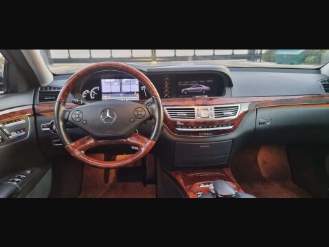 Mercedes-Benz S Hybrid LHD 25