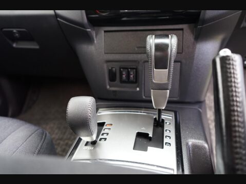 Mitsubishi Shogun 3.2 DI-DC SG2 Auto 4WD Euro 6 3dr SWB 12