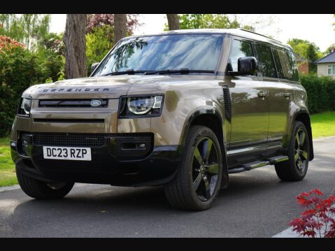 Land Rover Defender 3.0 D300 MHEV X-Dynamic HSE Auto 4WD Euro 6 (s/s) 5dr 3
