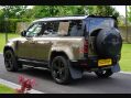 Land Rover Defender 3.0 D300 MHEV X-Dynamic HSE Auto 4WD Euro 6 (s/s) 5dr 9