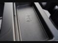 Land Rover Defender 3.0 D300 MHEV X-Dynamic HSE Auto 4WD Euro 6 (s/s) 5dr 33