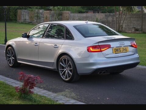 Audi A4 2.0 TDI Black Edition Plus Euro 5 (s/s) 4dr 7
