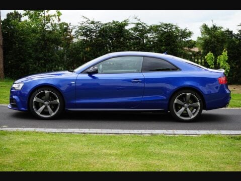 Audi A5 2.0 TDI Black Edition Plus quattro Euro 6 (s/s) 2dr 9