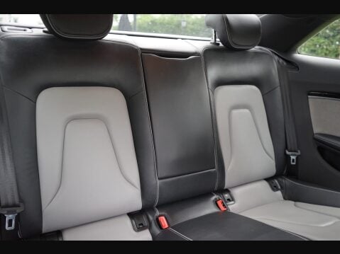 Audi A5 2.0 TDI Black Edition Plus quattro Euro 6 (s/s) 2dr 17