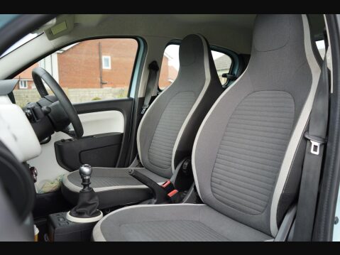 Renault Twingo 0.9 TCe ENERGY Dynamique Euro 6 (s/s) 5dr 21