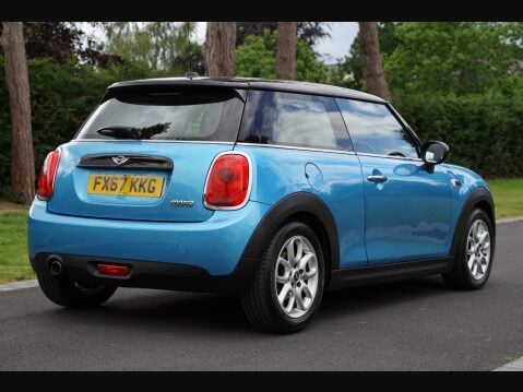 Mini Hatch 1.5 Cooper Euro 6 (s/s) 3dr 16