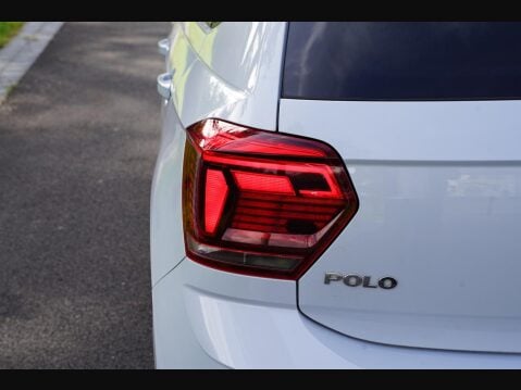Volkswagen Polo 1.0 TSI R-Line Euro 6 (s/s) 5dr 33