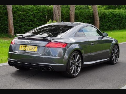 Audi TT 2.0 TFSI Black Edition S Tronic quattro Euro 6 (s/s) 3dr 13