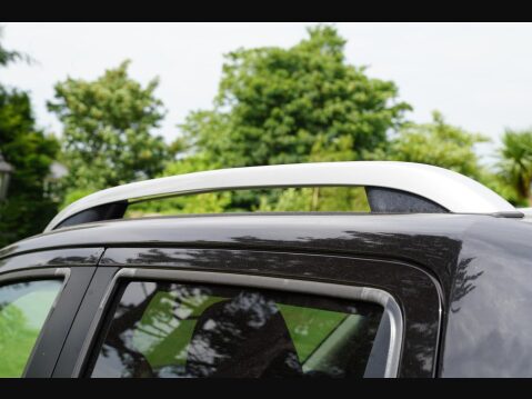 Nissan Navara 2.3 dCi Tekna Auto 4WD Euro 5 4dr 27