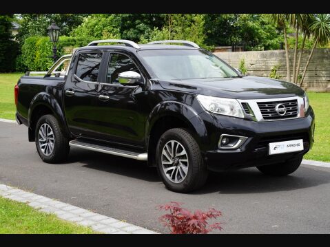 Nissan Navara 2.3 dCi Tekna Auto 4WD Euro 5 4dr 1