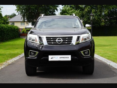 Nissan Navara 2.3 dCi Tekna Auto 4WD Euro 5 4dr 6