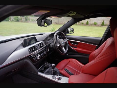 BMW 3 Series 2.0 320i M Sport Shadow Edition Euro 6 (s/s) 4dr 26