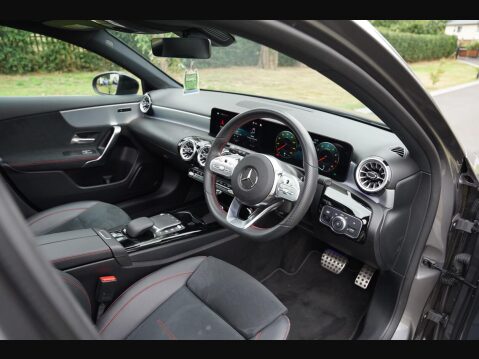 Mercedes-Benz A Class 1.3 A180 AMG Line Night Edition (Premium Plus) 7G-DCT Euro 6 (s/s) 5dr 17