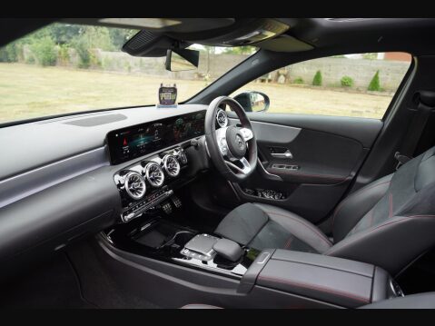 Mercedes-Benz A Class 1.3 A180 AMG Line Night Edition (Premium Plus) 7G-DCT Euro 6 (s/s) 5dr 15