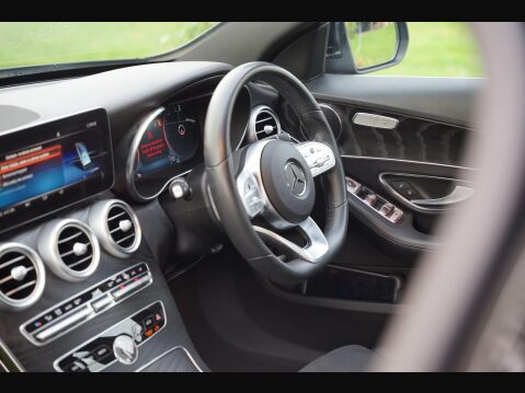 Mercedes-Benz C Class 2.0 C300 AMG Line (Premium) G-Tronic+ Euro 6 (s/s) 4dr 16