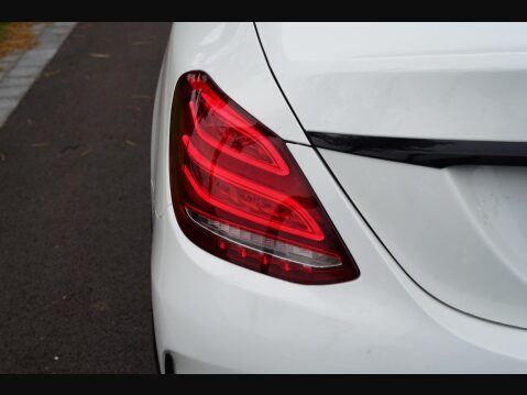 Mercedes-Benz C Class 2.1 C220d AMG Line 7G-Tronic+ Euro 6 (s/s) 4dr 27