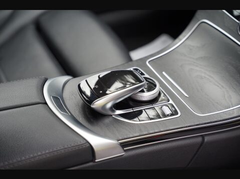 Mercedes-Benz C Class 2.1 C220d AMG Line 7G-Tronic+ Euro 6 (s/s) 4dr 25