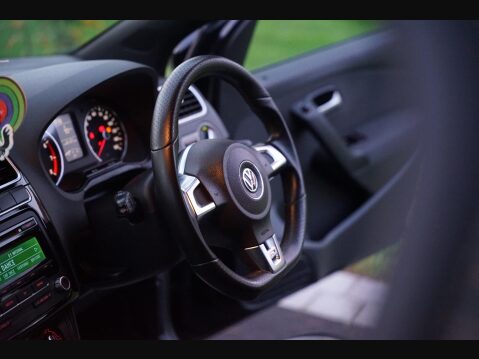 Volkswagen Polo 1.2 TSI R-Line Euro 5 5dr 17