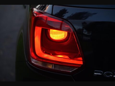 Volkswagen Polo 1.2 TSI R-Line Euro 5 5dr 25