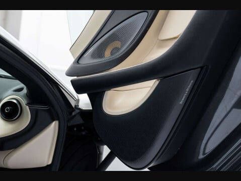 McLaren 540 3.8T V8 SSG Euro 6 (s/s) 2dr 9