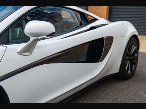 McLaren 540 3.8T V8 SSG Euro 6 (s/s) 2dr 46