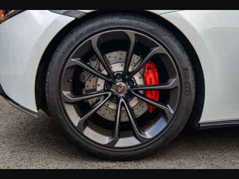 McLaren 540 3.8T V8 SSG Euro 6 (s/s) 2dr 49