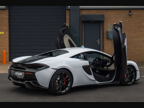 McLaren 540 3.8T V8 SSG Euro 6 (s/s) 2dr 26