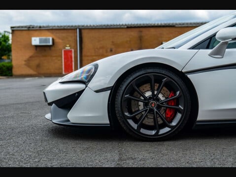 McLaren 540 3.8T V8 SSG Euro 6 (s/s) 2dr 45