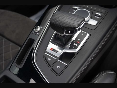 Audi RS5 2.9 TFSI V6 Sport Edition Tiptronic quattro Euro 6 (s/s) 2dr 32