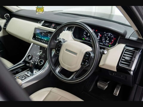 Land Rover Range Rover Sport 3.0 D300 MHEV HSE Silver Auto 4WD Euro 6 (s/s) 5dr 3