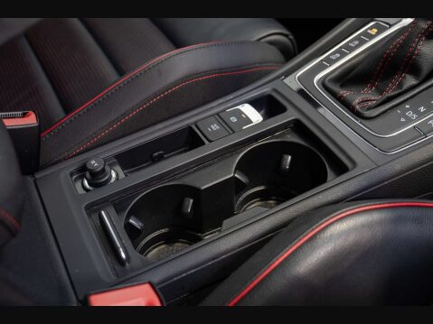 Volkswagen Golf 2.0 TSI GTI Performance DSG Euro 6 (s/s) 5dr 38