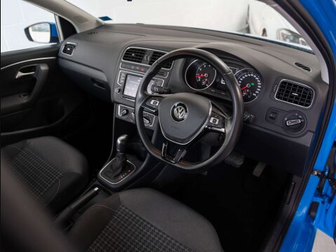 Volkswagen Polo 1.2 Polo SE TSi Semi-Auto 5dr 3