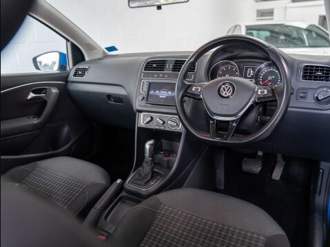 Volkswagen Polo 1.2 Polo SE TSi Semi-Auto 5dr 29