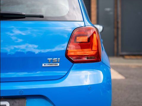 Volkswagen Polo 1.2 Polo SE TSi Semi-Auto 5dr 40