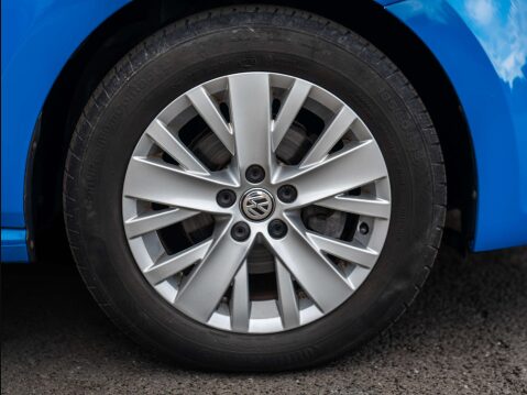 Volkswagen Polo 1.2 Polo SE TSi Semi-Auto 5dr 45