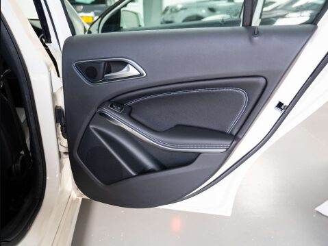Mercedes-Benz A Class 1.6 A 160 Sport Executive 5dr 31
